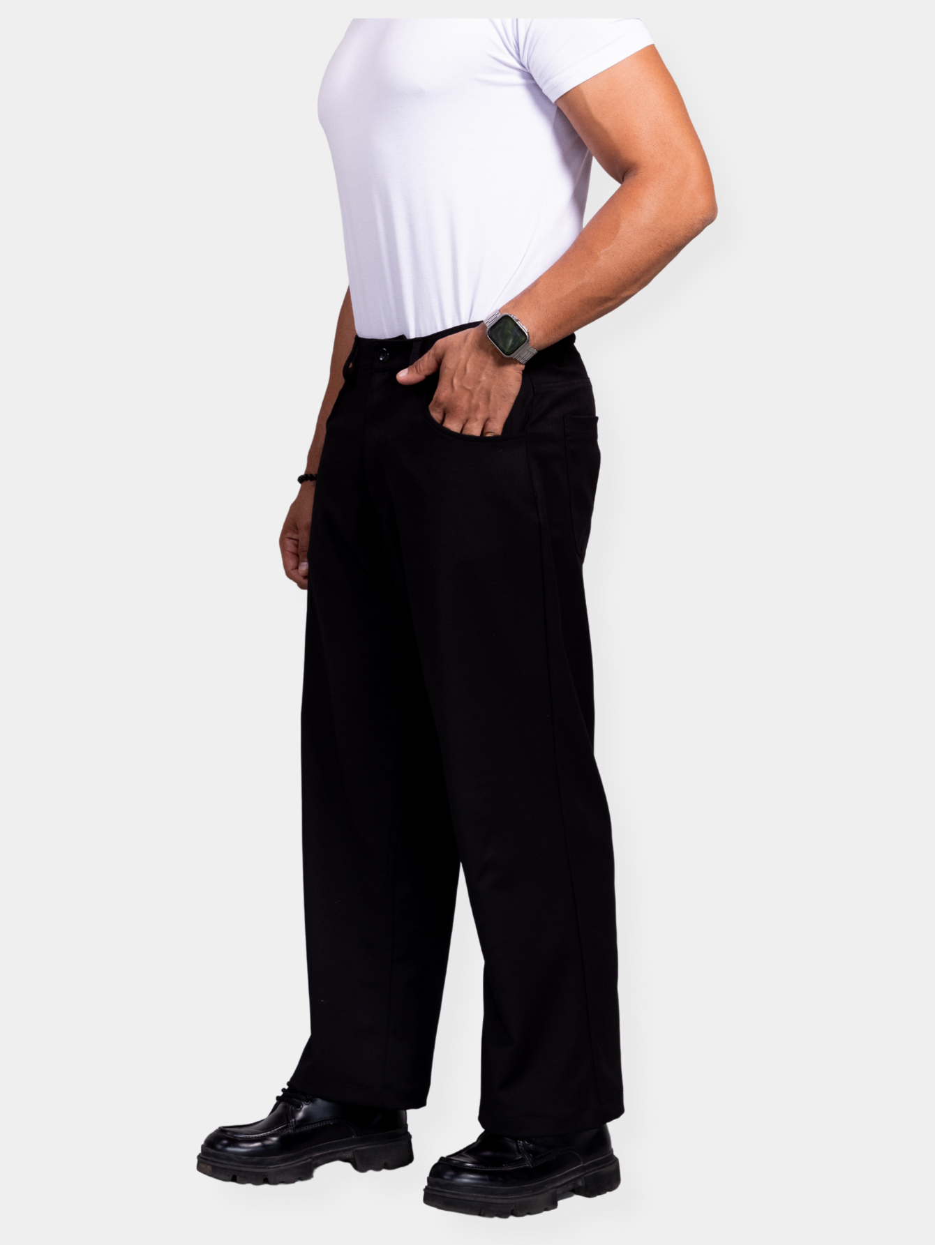 Calça Alfaiataria Relaxed Preta