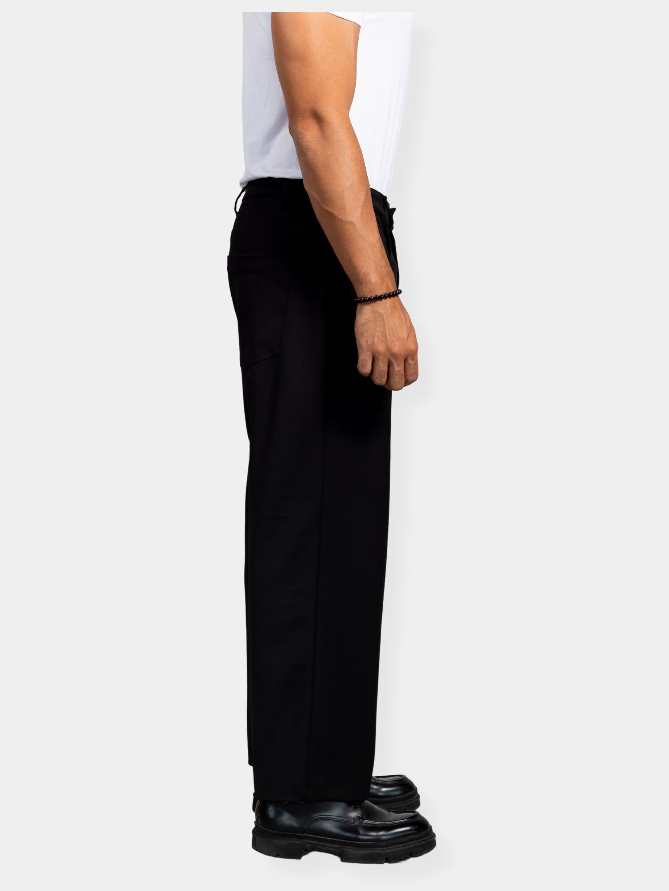 Calça Alfaiataria Relaxed Preta